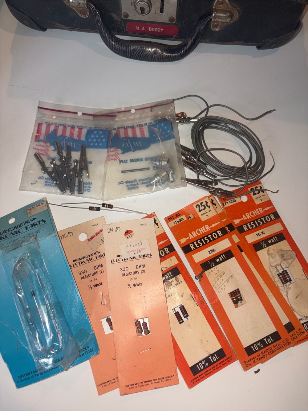 Arche Electronic Resistors & Assorted Connector Parts - Orange, Blue